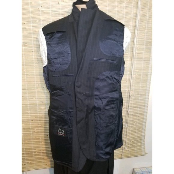 JOS A. BANK 46R SIGNATURE COLLECTION MENS SPORT COAT NAVY BLUE W/PINSTRIPES B347 - Picture 5 of 7